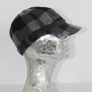 Ralph Lauren lambs wool cap.